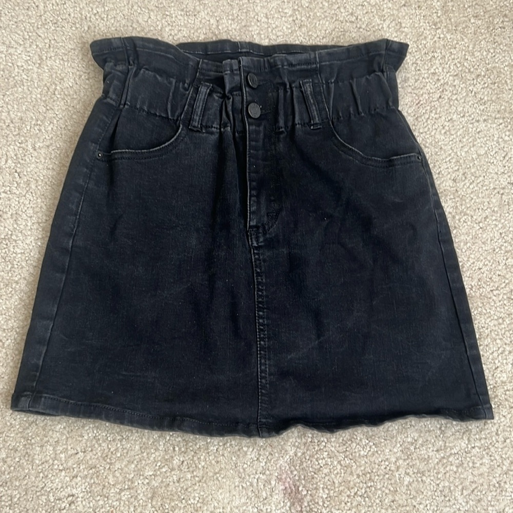 Ladies size xs black‎ mini skirt by Jolt